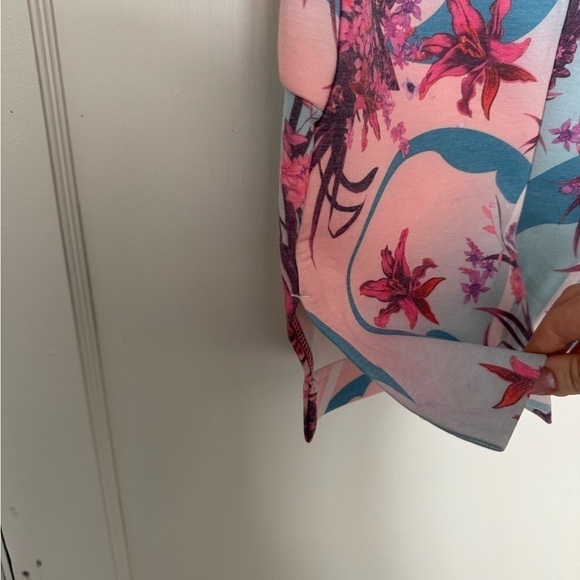 New! Helly Hansen HP Ocean Sleeveless Top‎ Rashguard - Picture 8 of 10